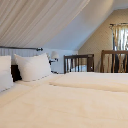 Burg Windeck ***s Hotel Buehl (Rastatt)