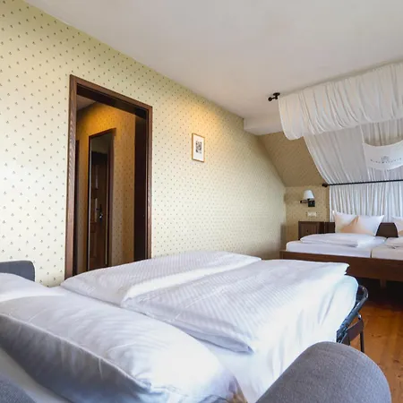 Burg Windeck ***s Hotel Buehl (Rastatt)